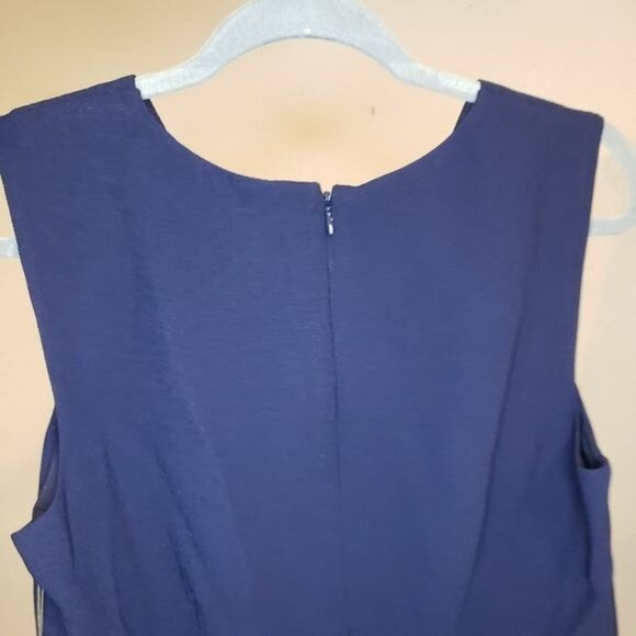 NWT Vince Camuto Parisian Crepe Sleeveless Dress Size 6 - Picture 8 of 10